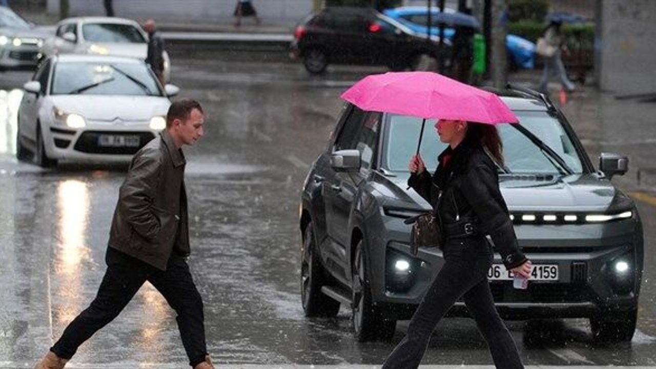 Yaz Beklenirken Kış Geri Geliyor: Sıcaklıklar Sert Düşecek