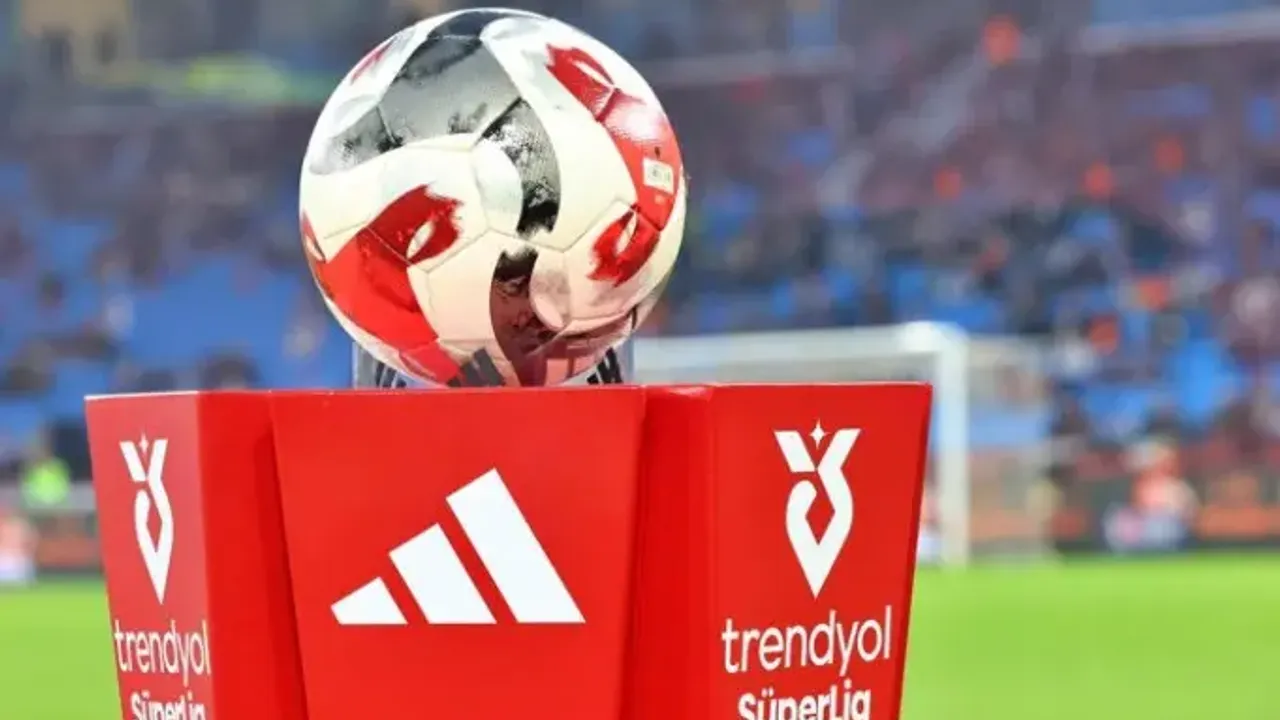 TFF, tartışmalara son noktayı koydu! İşte yeni sezonda uygulanacak yabancı kuralı