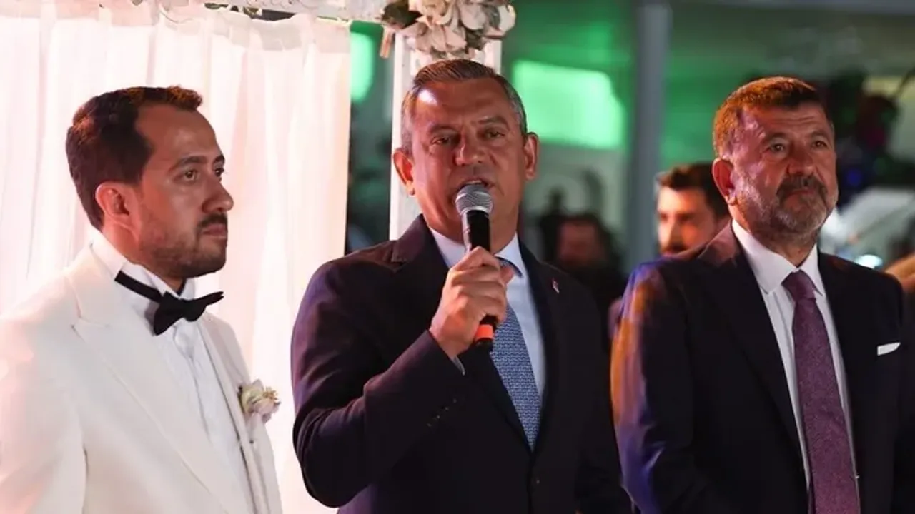 CHP’li Veli Ağbaba’nın makam şoförü gözaltına alındı