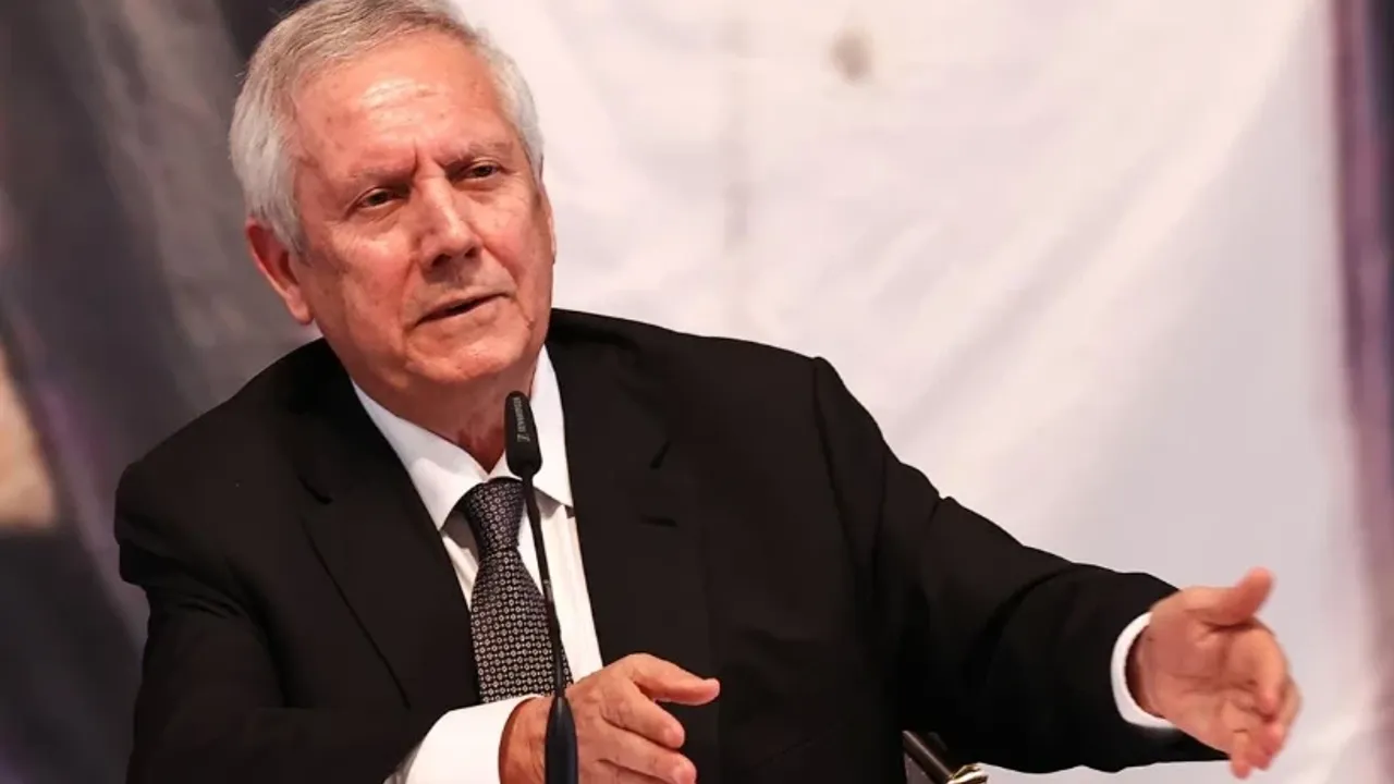 Aziz Yıldırım’dan transferi sallayan hamle! Fenerbahçe’nin radarındaki yıldız ortaya çıktı