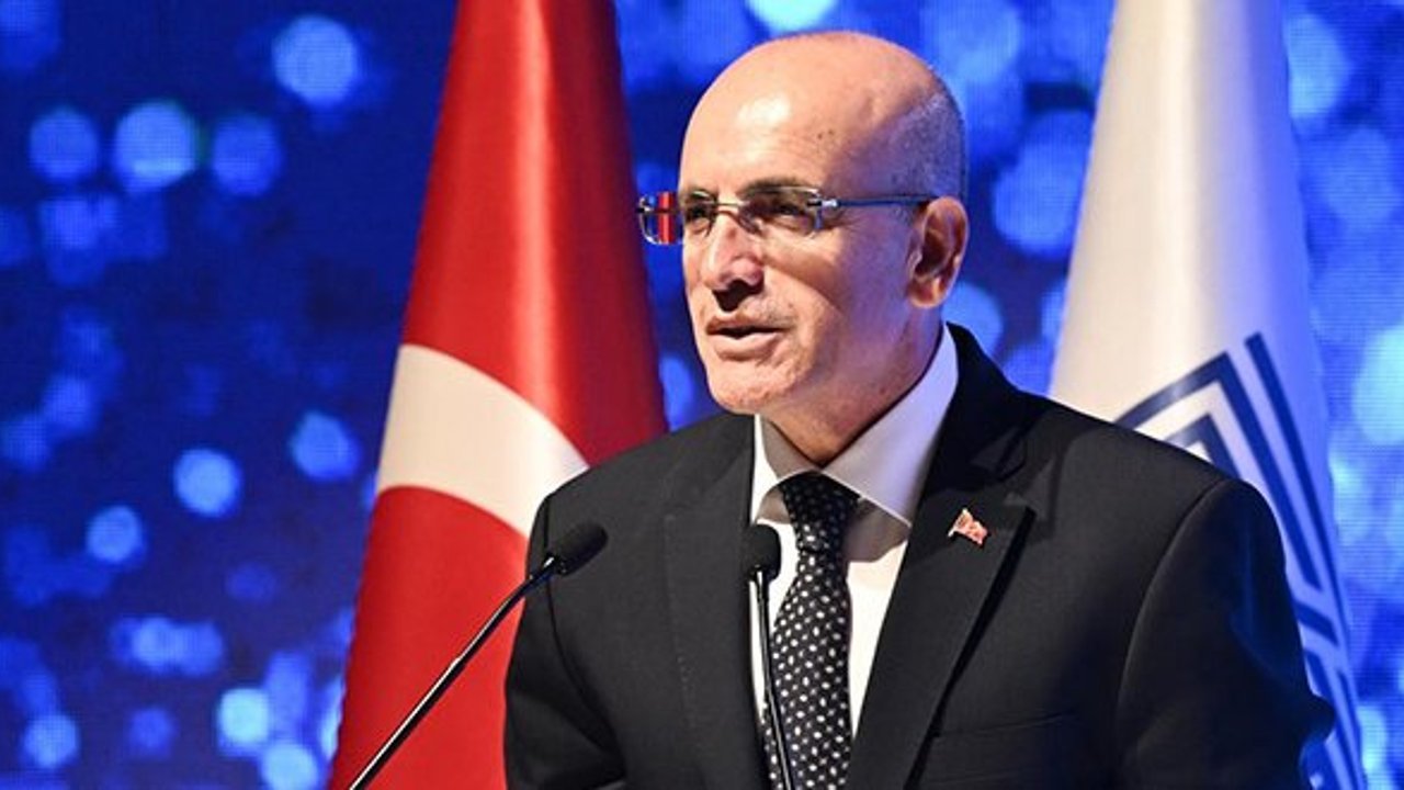 Bakan Şimşek: “Eşel Mobil olmasaydı mazot 90 lirayı bulacaktı”