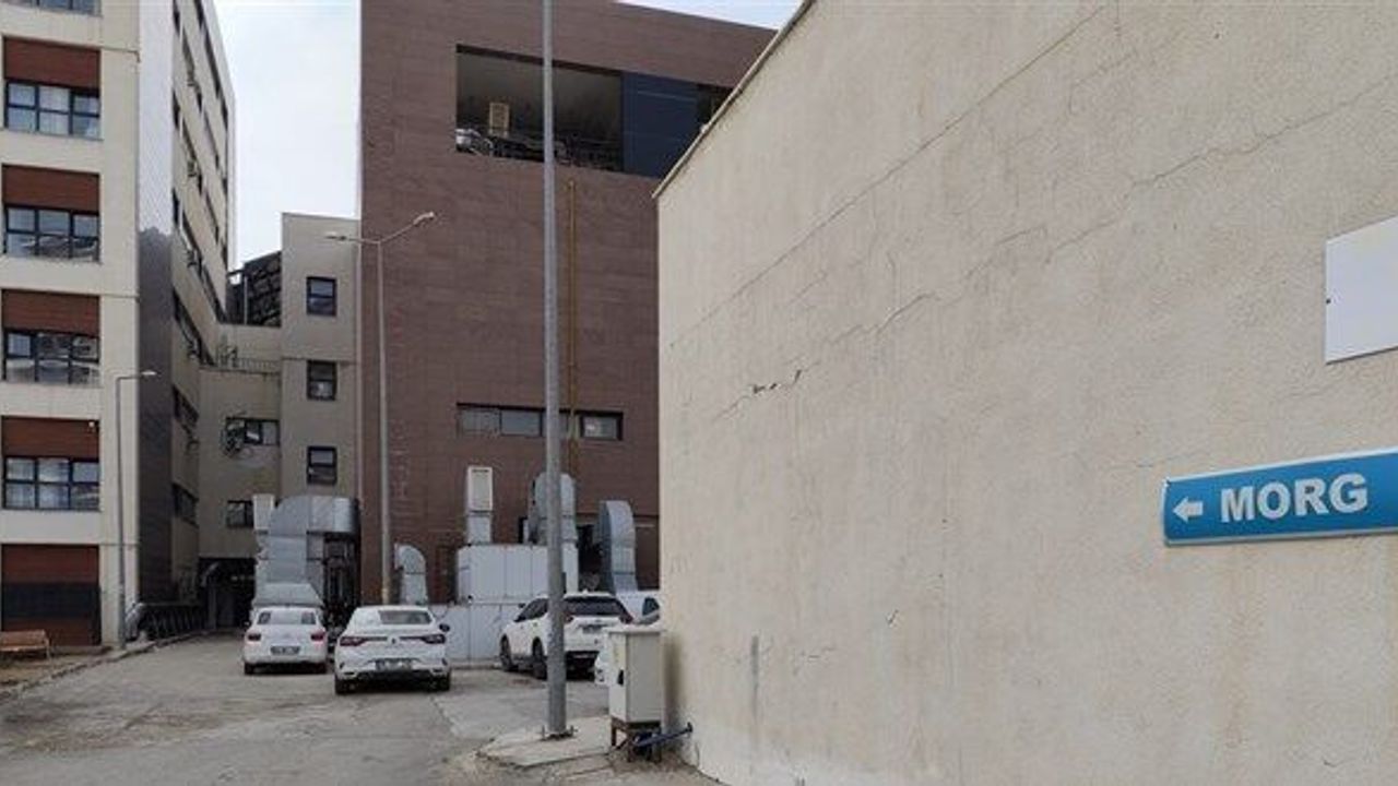 İki aile arasında silahlı, taşlı ve sopalı 'yol verme' kavgası: 2 ölü