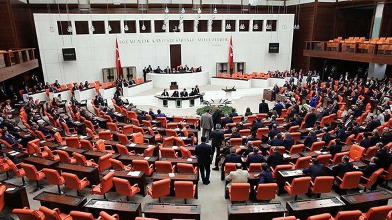 Memurlar da varlık barışından yararlanabilecek