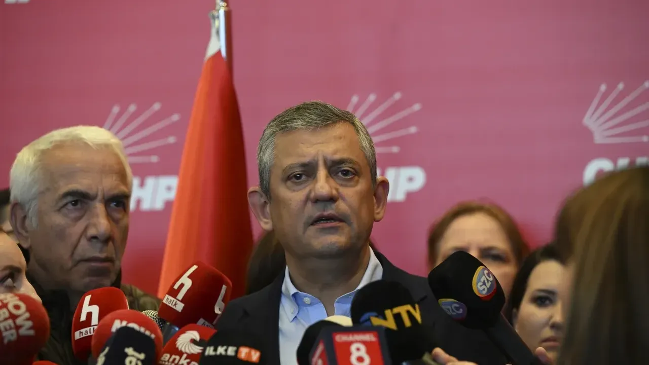 'Uzlaşma yok' diyen Özgür Özel, CHP lideri Kılıçdaroğlu ile görüşmek için şartını açıkladı