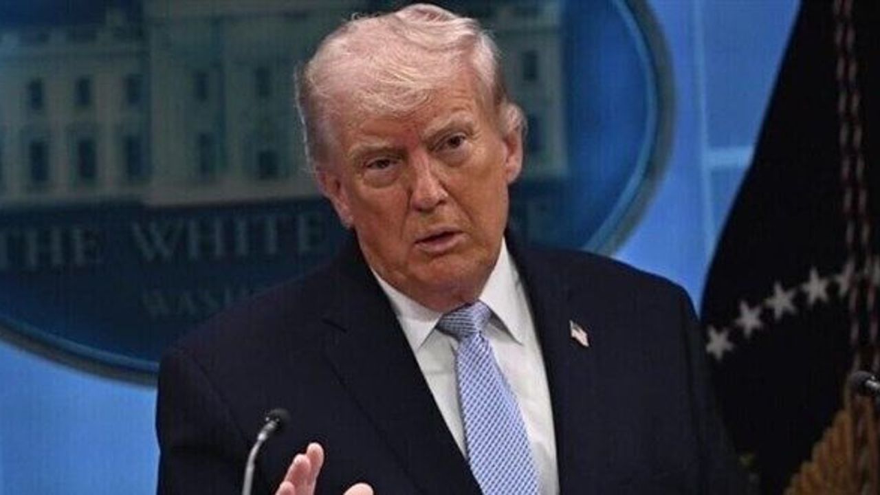 Trump'tan İran'a Sert Mesaj: "Çok Sert Şekilde Vur