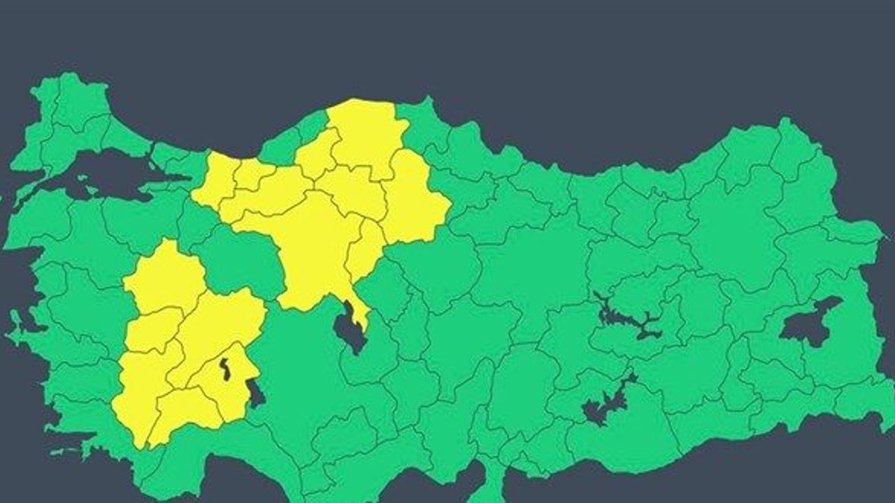 Yarın bu bölgelerde yaşayanlar dikkat: Kuvvetli sağanak bekleniyor