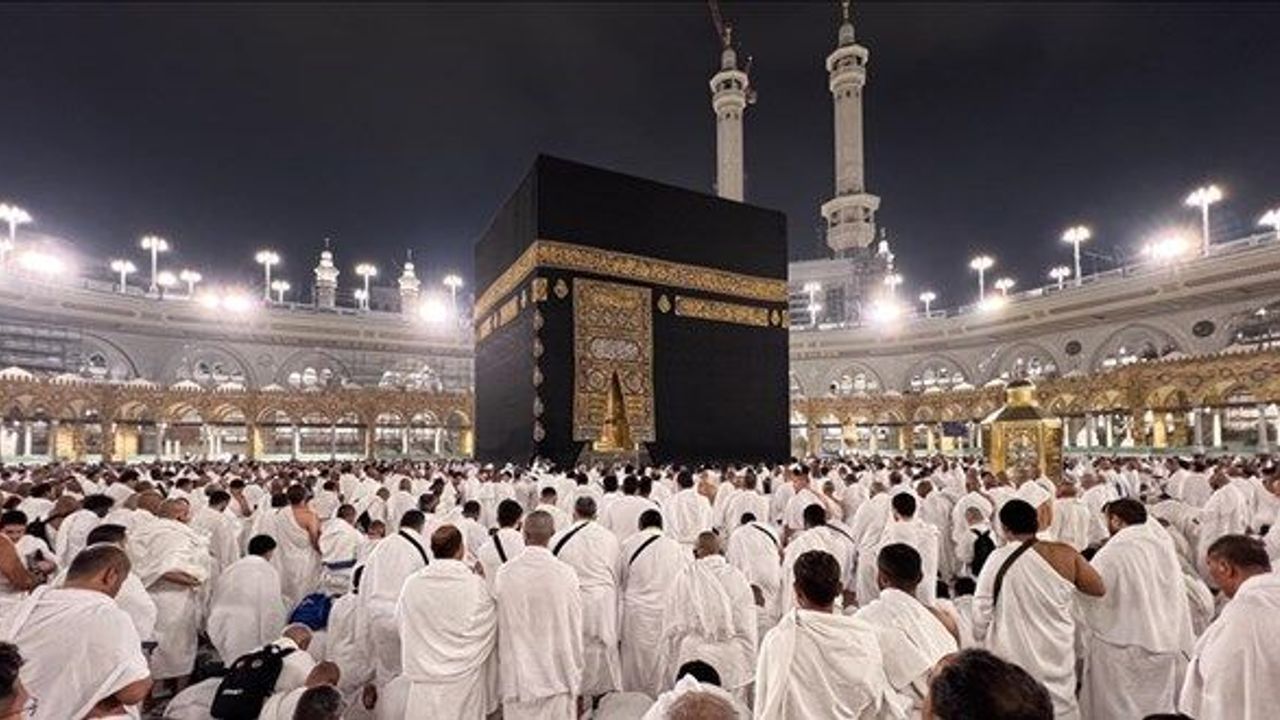 2027 Hac Başvurularında Süre Uzatıldı! Diyanet'ten Yeni Açıklama