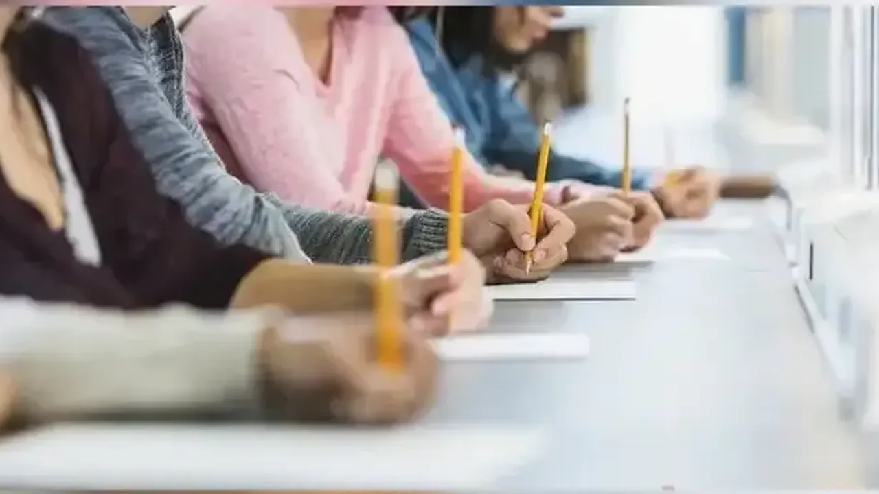 Öğretmenlere Yeni Sınav Görevi Fırsatı: 4 Oturum İçin Başvurular Başladı