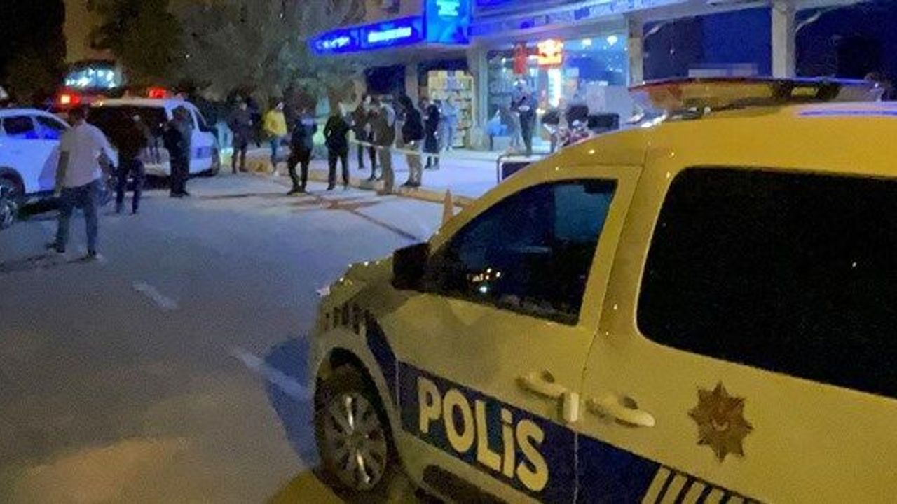 Alacak verecek tartışması kanlı bitti: Ağabeyini bıçaklayara