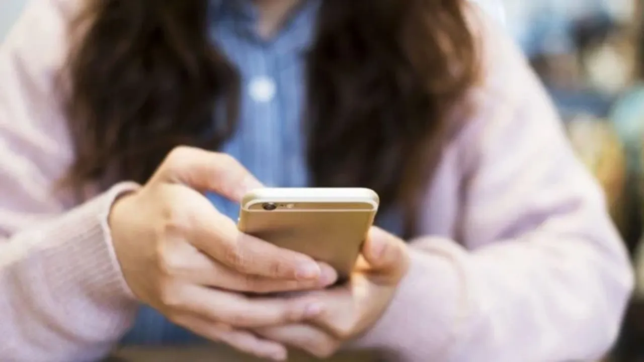 Öğrencilere cep telefonu kısıtlaması geliyor