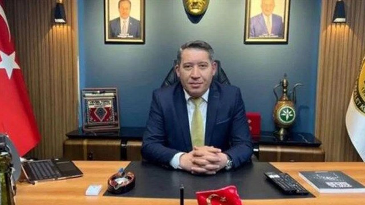 AK Parti'ye geçen belediye başkanına neşterli saldırı girişimi