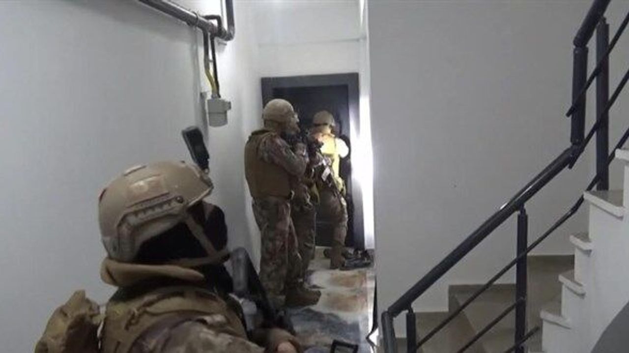 İstanbul'da DEAŞ operasyonu: 13 şüpheli gözaltına alındı