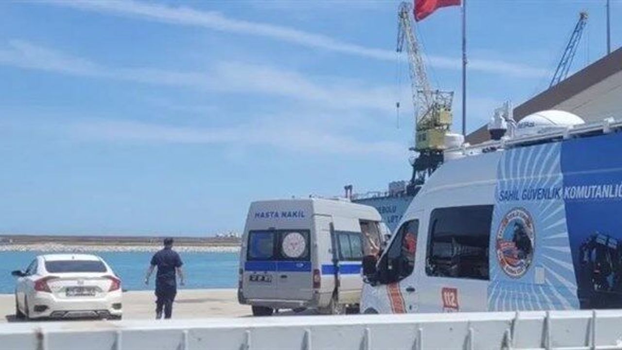 Karadeniz’de Türk balıkçı teknesine saldırı: 1 ölü, 4 yaralı