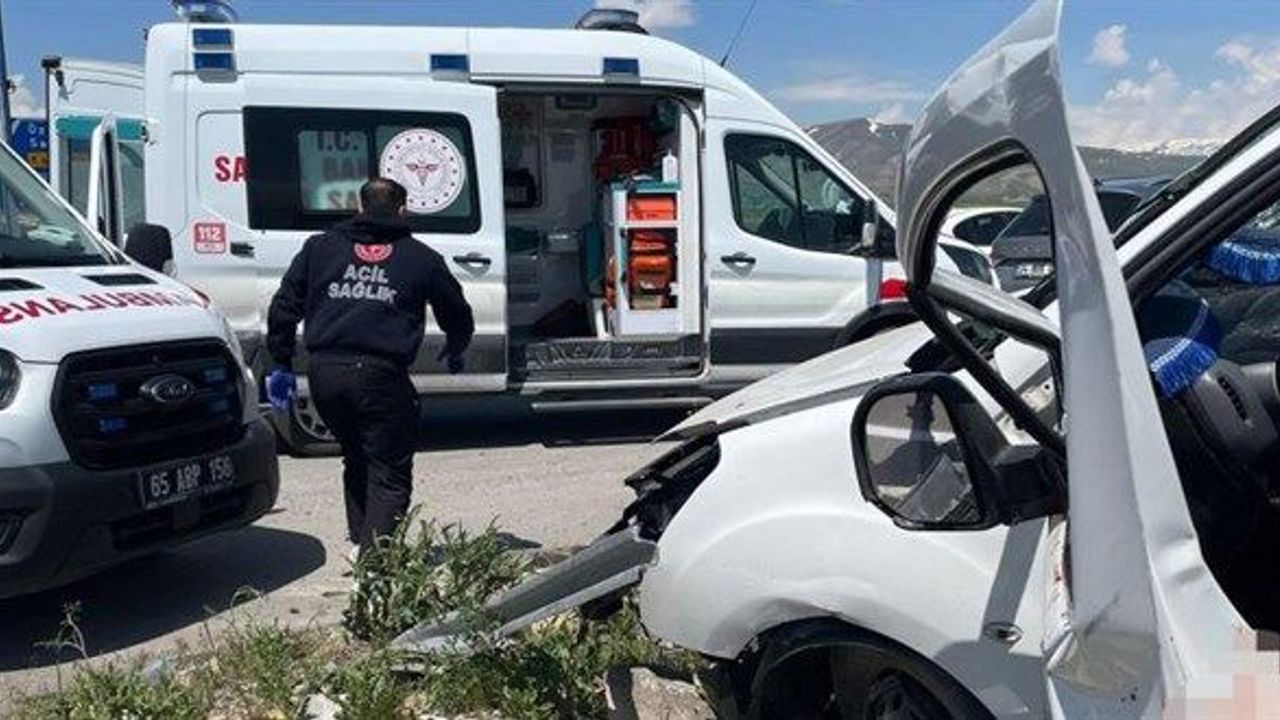 Katliam gibi kaza: Anne, 2 çocuğu ve torunu hayatını kaybett