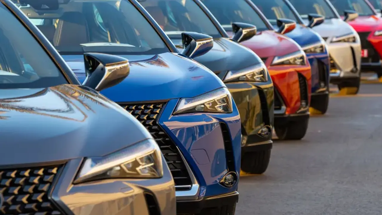 Otomobil fiyatlarında sert düşüş: En ucuz otomobiller listelendi