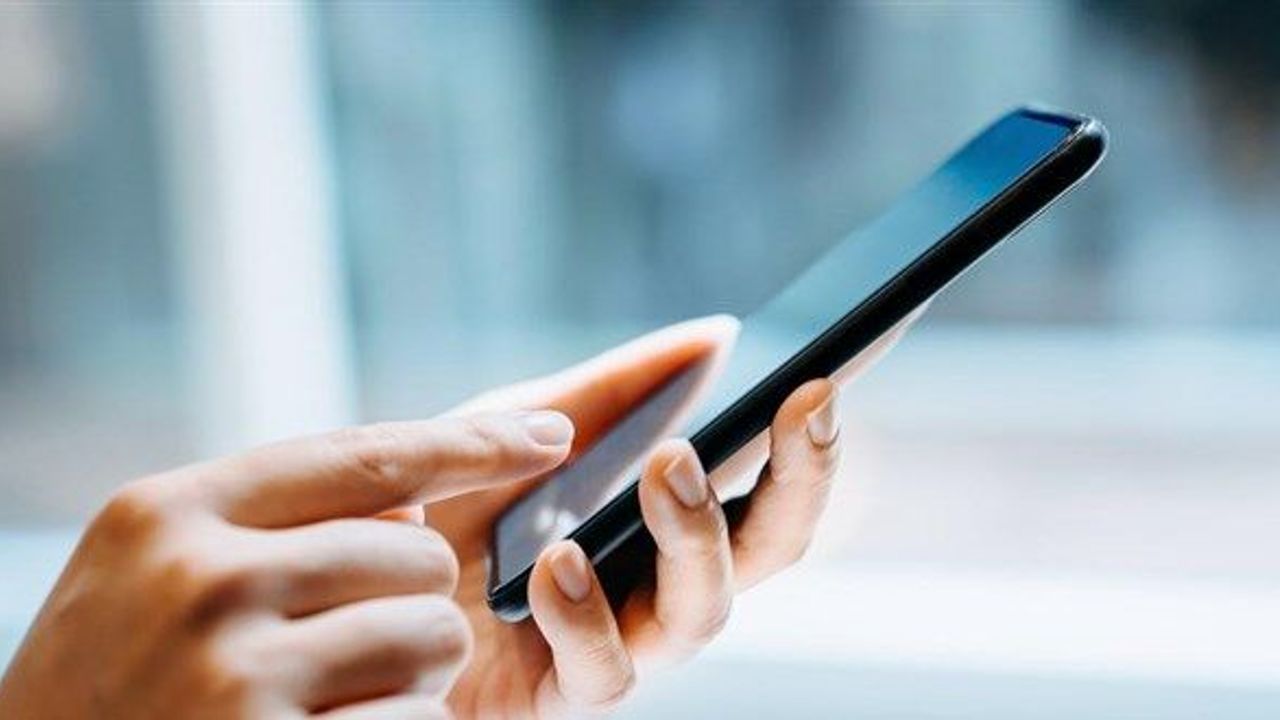 Yurt dışından getirilen telefonlar için yeni IMEI kayıt kuralları yürürlüğe girdi