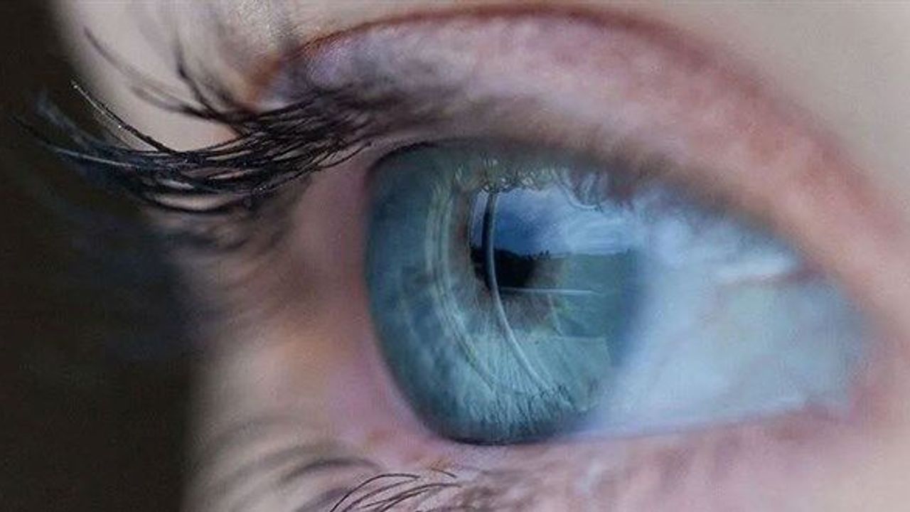 Kontakt lens satışında yeni dönem: İnternetten satışa izin