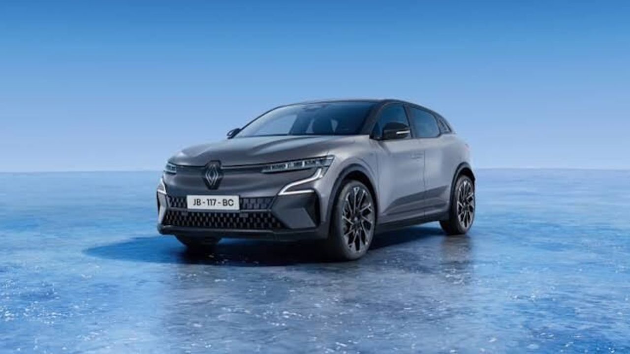 Renault'un elektrikli modelinde inanılmaz fiyatlar! Renault E-Tech Temmuz 2026 fiyat listesi