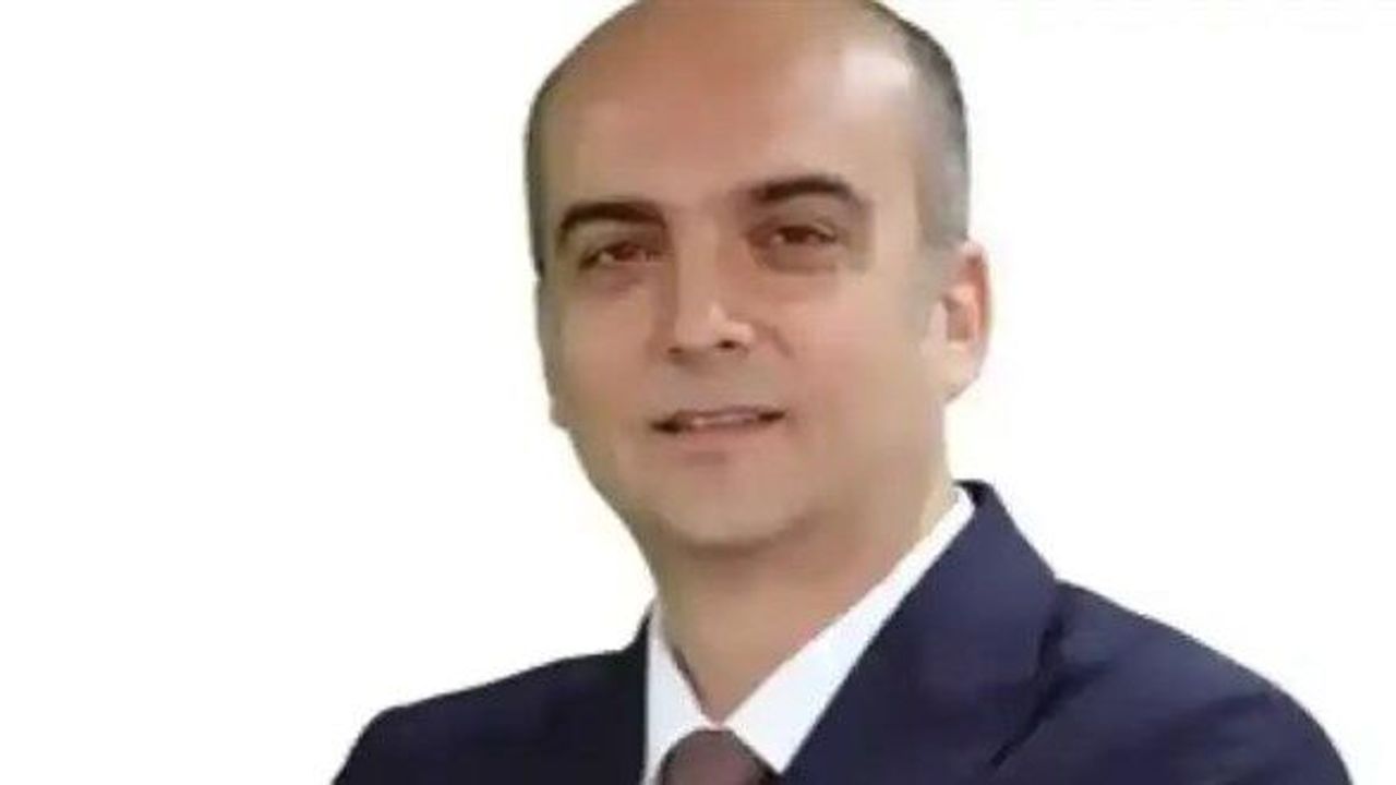 Seben Belediye Başkanı Uygar Oturakdaş CHP’den istifa etti