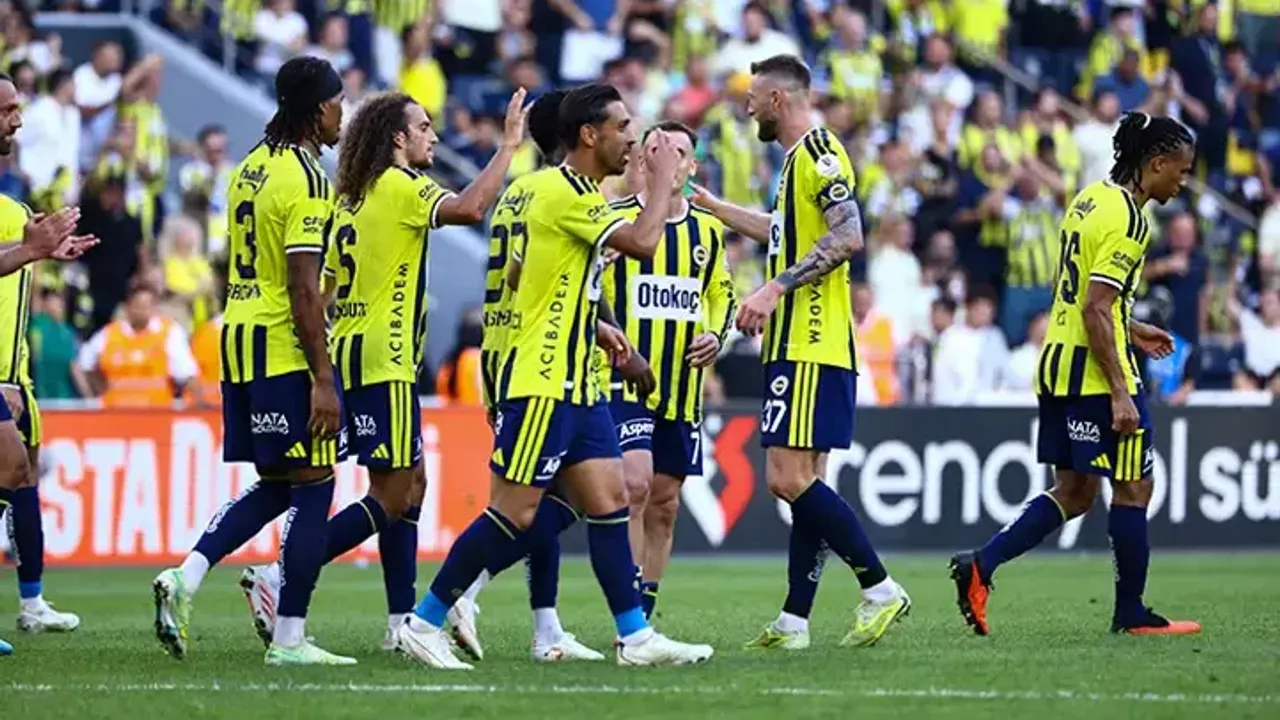 Kulübede Unutulan Yıldız Yönetimle Masaya Oturdu!