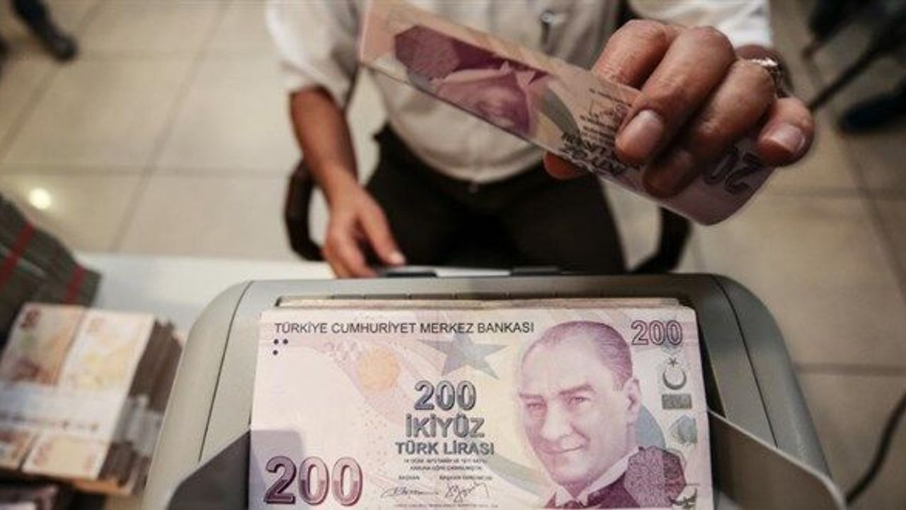 Evde bakım yardımı hesaplara yattı: 7,7 milyar lira ödendi