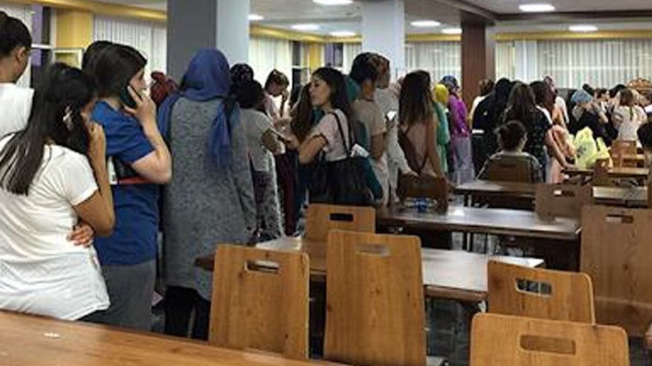 KYK yurtlarında kriz: Öğrenciler yemeksiz kaldı