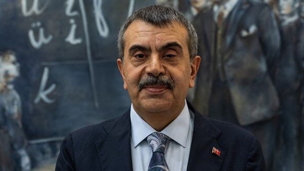 Bakan Tekin'den geleneksel oyunlar için yeni mesaj