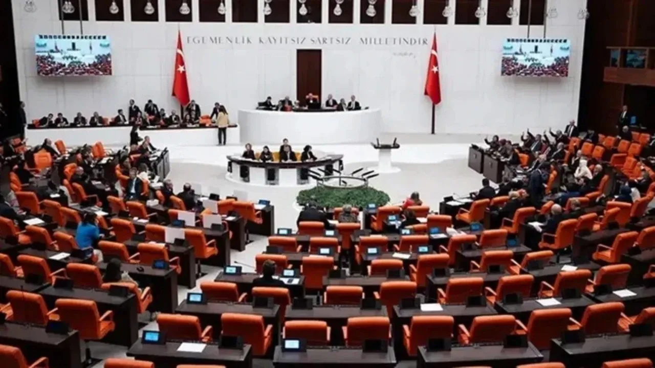 TBMM yasama yılına kritik düzenlemelerle yeniden giriyor