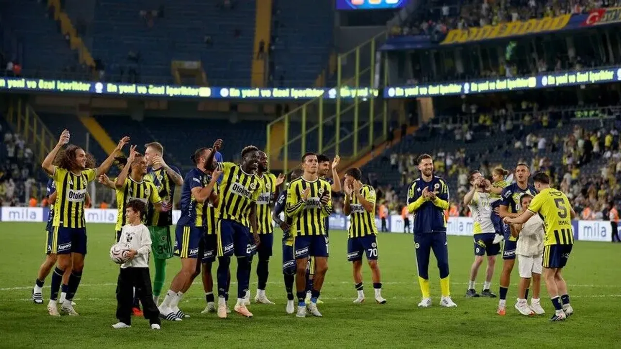 Fenerbahçe'den Tarihi Skor: Eyüpspor'u 8-0'la Geçti!