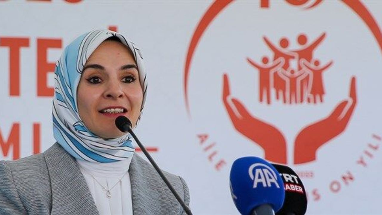 Bakan Göktaş’tan fon iddialarına tepki: İddialarınızı ispatlayın, görevimi bırakacağım