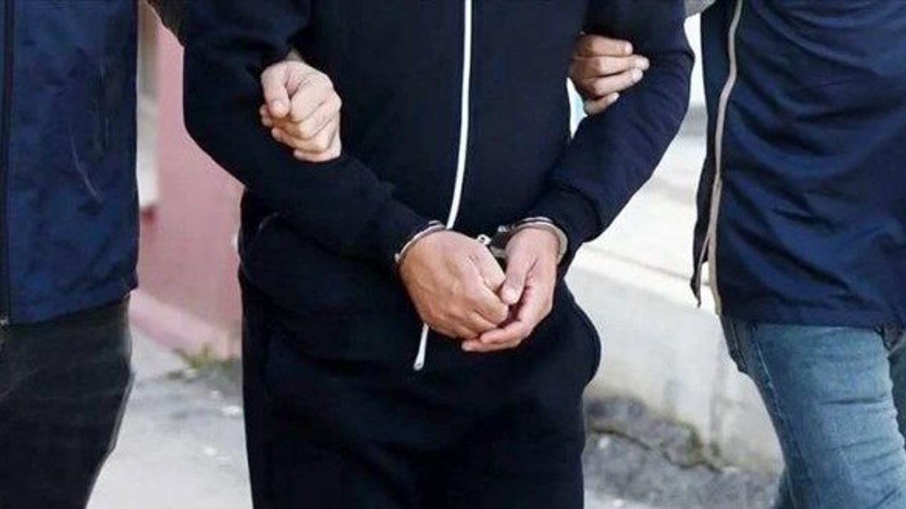 İstanbul'da okulda pompalı tüfekli tehdit: 15 yaşındaki öğrenci gözaltında