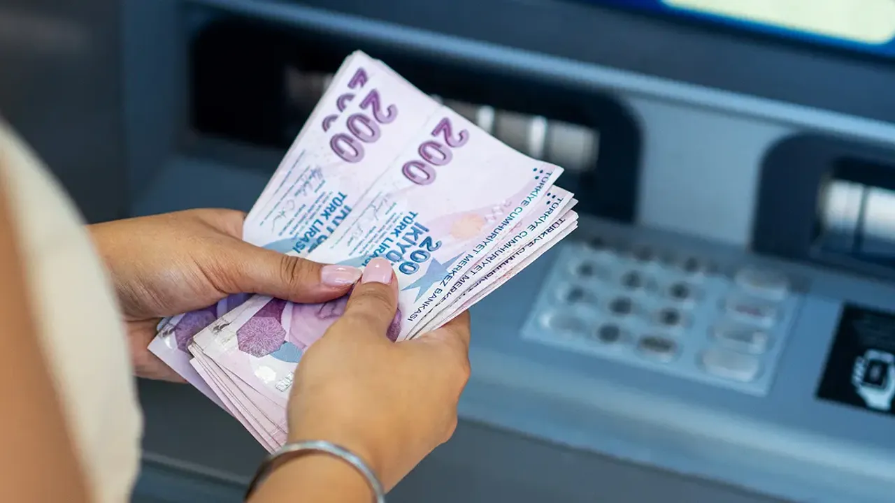 Asgari ücrette 5 senaryo: Zam 8 bin 532 TL’ye çıkabilir