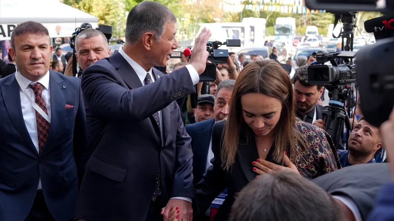 Cemil Tugay AK Parti'ye geçiş kararının nedenini açıkladı