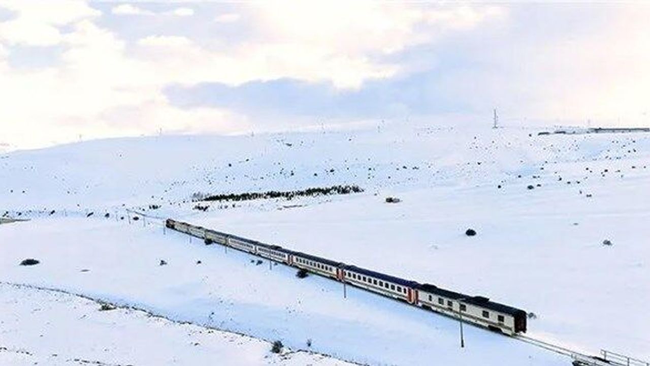 Turistik Doğu Ekspresi’nde Yeni Sezon Takvimi Açıklandı