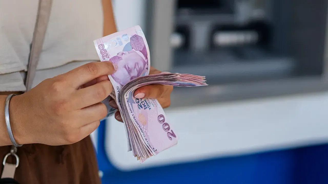 Üniversitelilere 19 bin 250 TL destek için başvuru dönemi