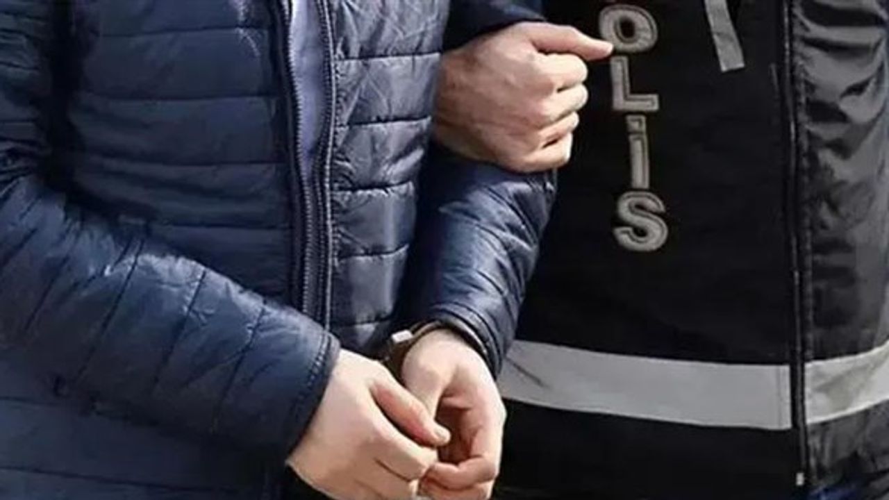 İstanbul merkezli FETÖ operasyonunda 10 şüpheli yakalandı, milyonluk varlık ele geçirildi