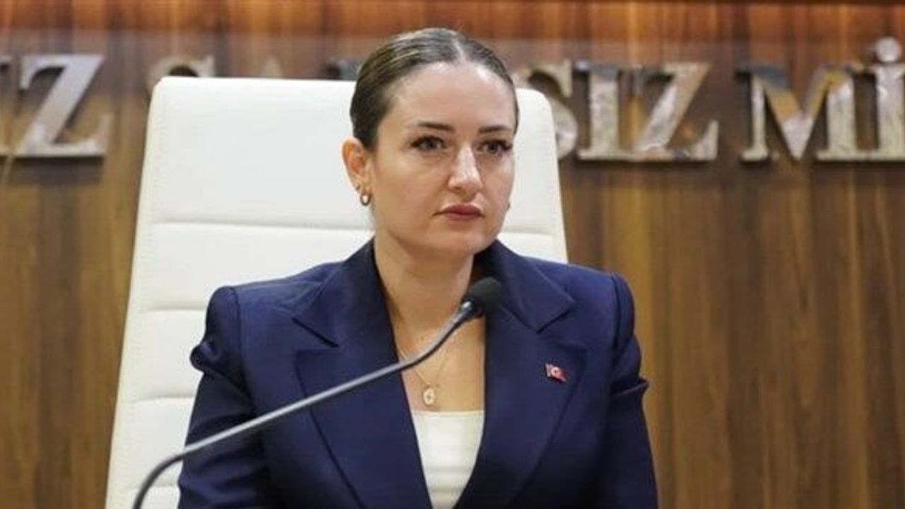 Antalya AK Parti'ye mi geçiyor? Kasım sonu iddiası gündemde