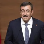 Erken seçim için Cevdet Yılmaz Meclis'i işaret etti