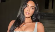 Kim Kardashian göğüs dekoltesiyle mest etti! Yatak pozuna yorum yağdı