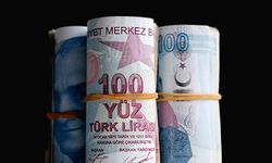 Tarihi faiz oranları ile bankalardan müthiş fırsat: 500 bin lira yatır, aylık 16 bin lirayı kap!