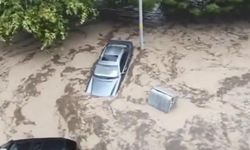 Bursa'da sağanak yağış etkileri sürüyor! Dere taştı