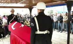 28 yaşındaki polis memuru trafik kazasında hayatını kaybetti