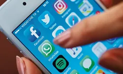 WhatsApp'ta Grup Sohbetleri İçin Beklenen Özellik Artık Aktif