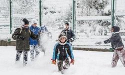 İstanbul ve Ankara’da kar tatili var mı?İstanbul Valiliği ve Ankara Valiliği kar tatili açıklaması…