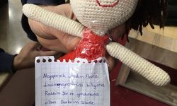 Deprem Yardımlarında Küçük Çocukların Kalp Isıtan Mesajları