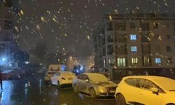 Beklenen kar yağışı başladı! Kar tüm İstanbul’da etkisini göstermeye başlıyor!
