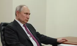 Putin, sıkıyönetim ihlaline yönelik tedbirlere ilişkin yasayı imzaladı