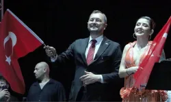 Melek Mosso'nun konser vermesinden sonra Süleymanpaşa Belediye Başkanı Cüneyt Yüksel istifa etti