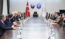 Bakan Yusuf Tekin, Cumhurbaşkanlığı Eğitim ve Kültür Politikaları Kurulu Üyeleri ile toplantı gerçekleştirdi