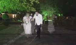 Ünlü Sanatçı Volkan Konak, 25 Yıl Sonra Eşiyle Düğün Yaptı